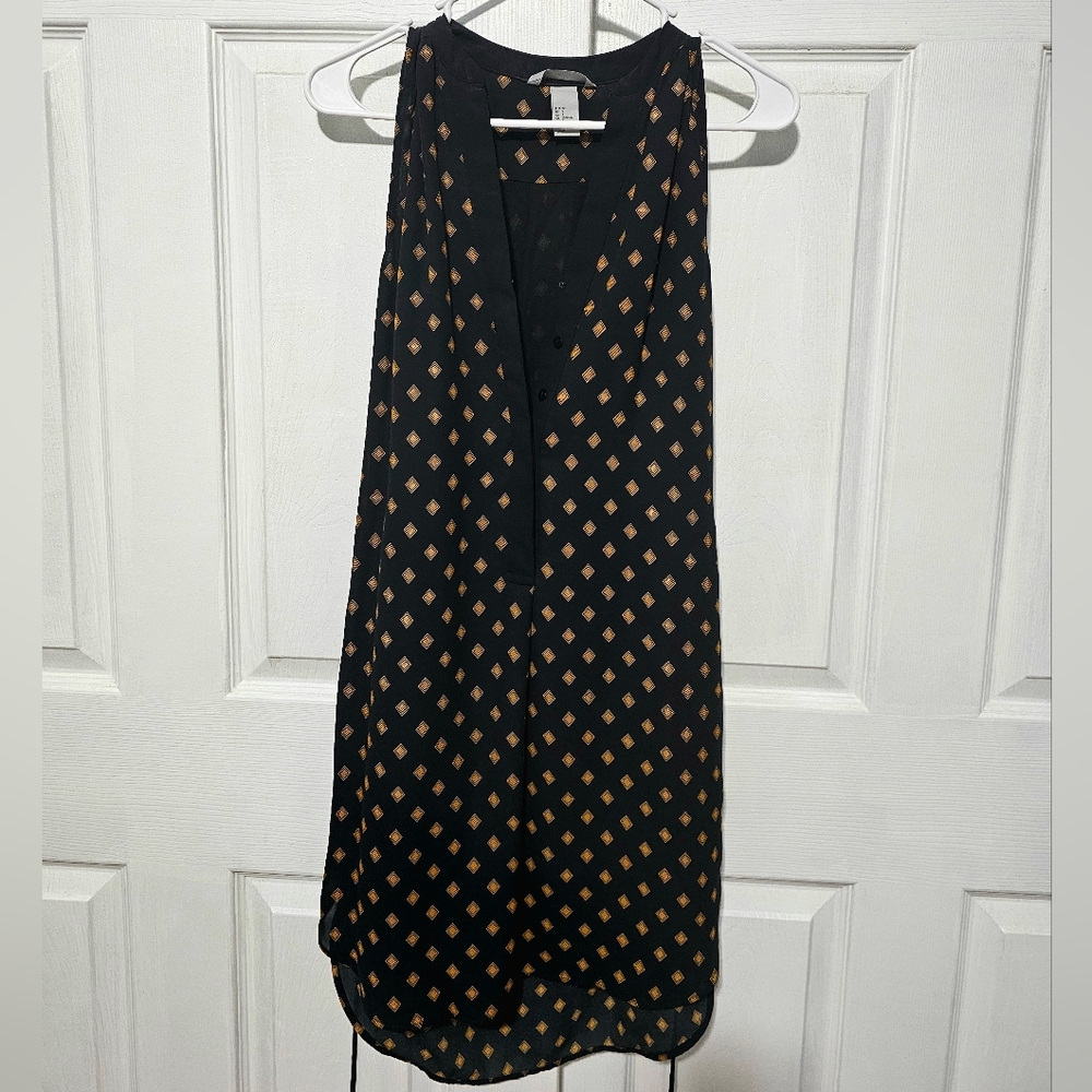 H&M Black & Gold Patterned Knee Length Dress